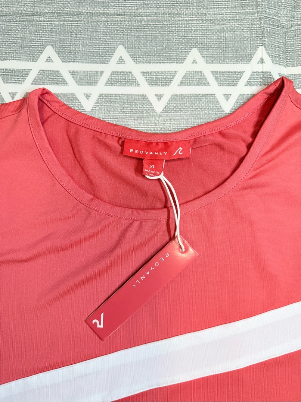 Redvanly Performance Crew Neck Tee - Picture 3 of 10